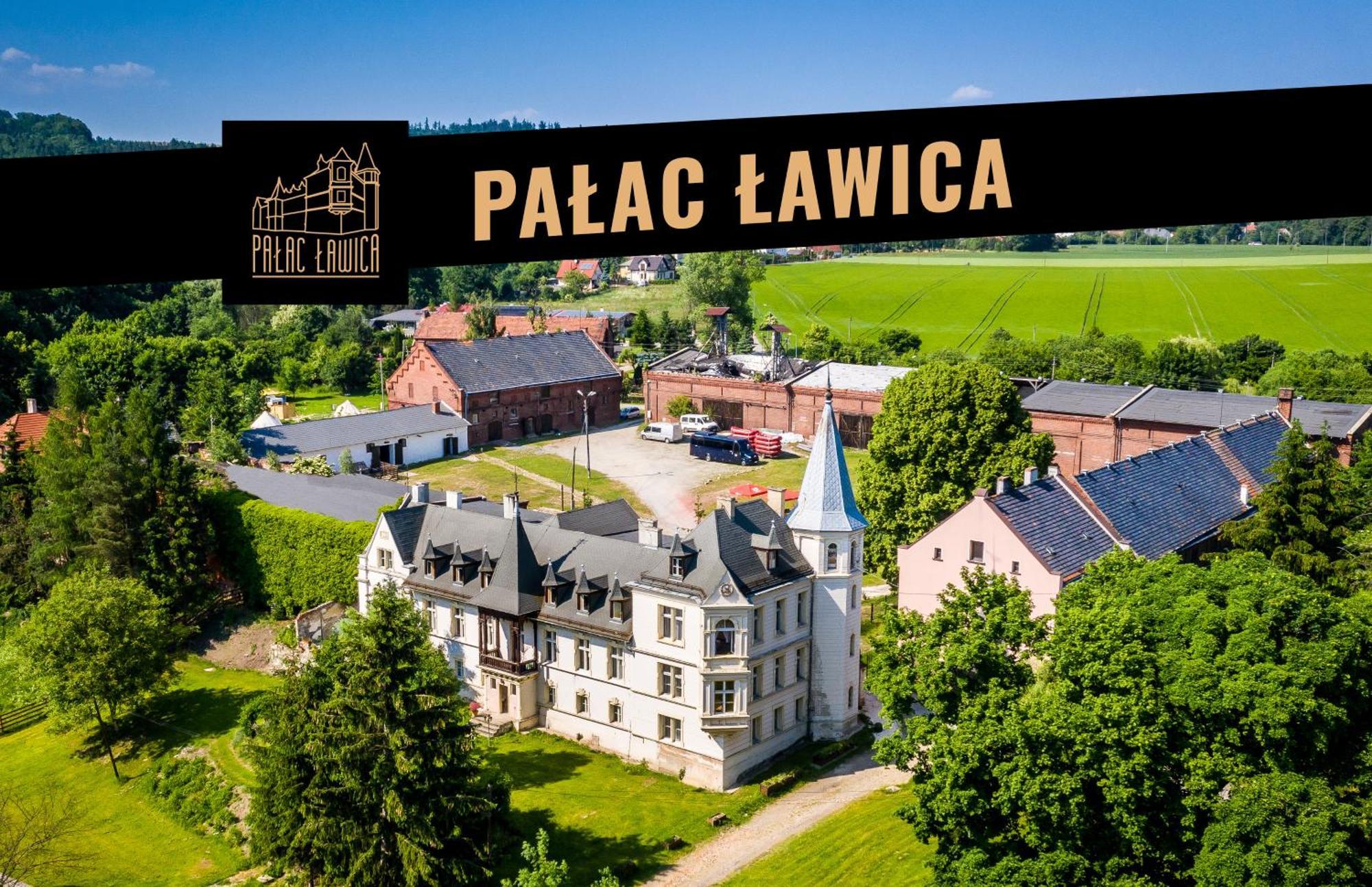 Palac Lawica- Splywy Przelomem Bardzkim 쿠드즈코 외부 사진